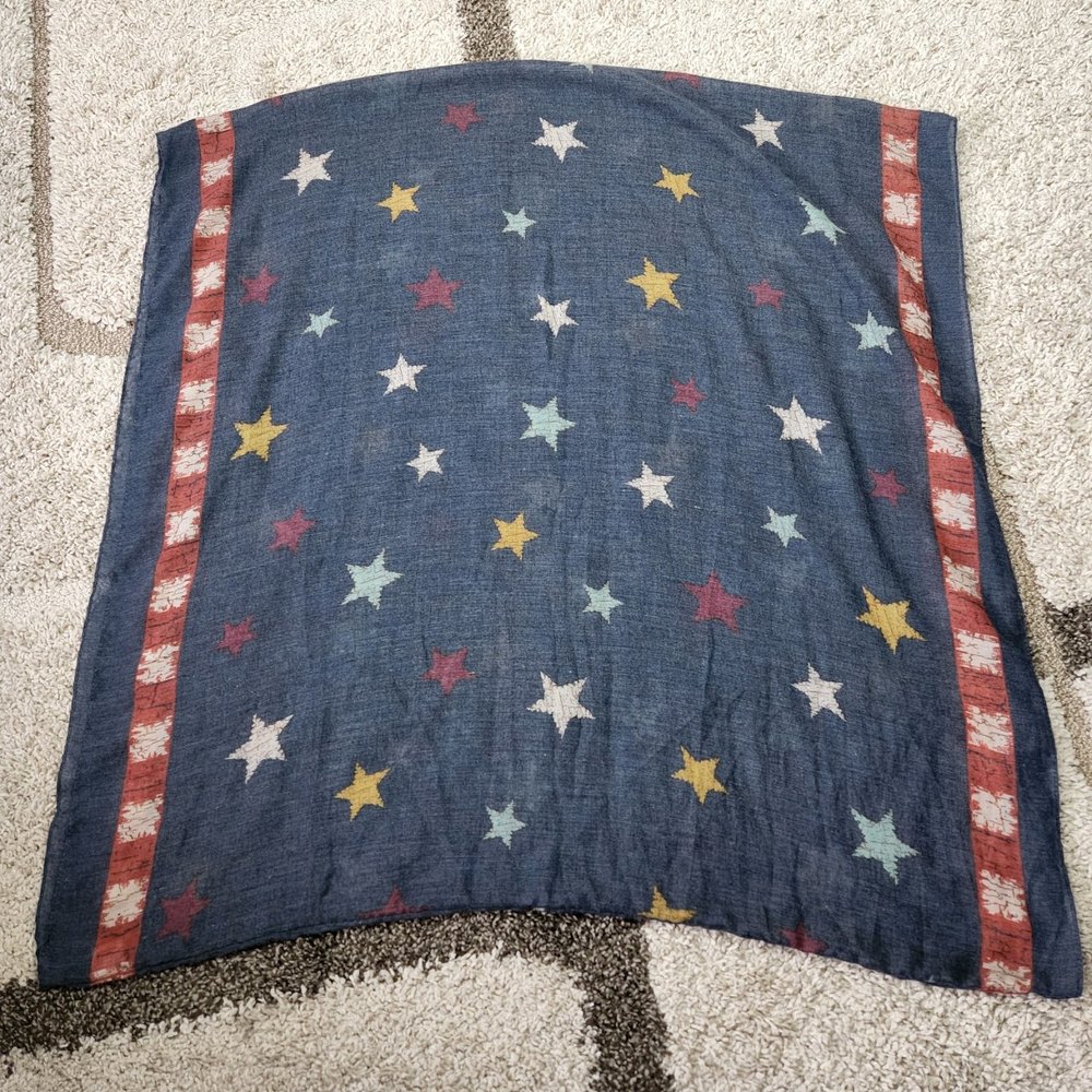 Infinity Star Scarf - Picture 4 of 4
